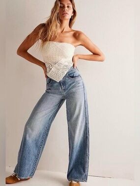 We The Free CRVY Gia Wide Leg Jeans in Palmetto Blue
